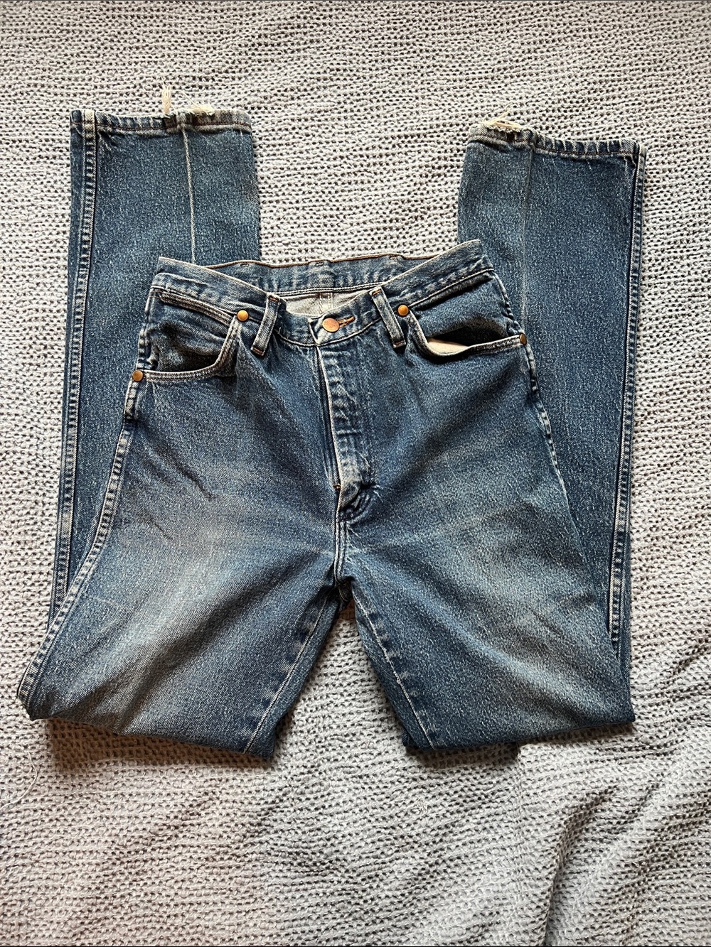 Wrangler Men's Straight Leg Blue Denim Jeans